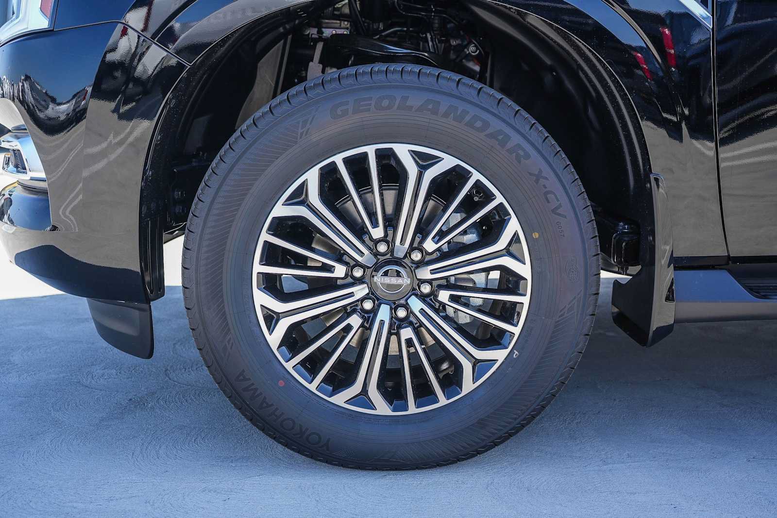 New 2026 Nissan Armada SL w/ Captain's Chari Seat Package AWD/4WD image 11