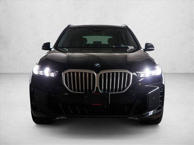 Used 2026 BMW X5 xDrive40i AWD/4WD image 2