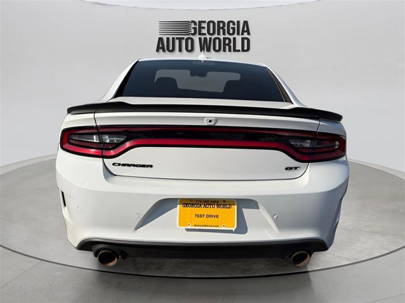 Used 2019 Dodge Charger GT w/ Blacktop Package image 9