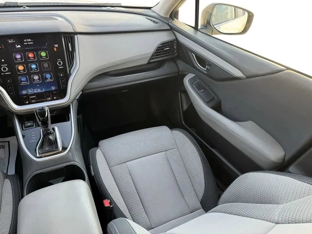 Used 2022 Subaru Outback Premium image 18