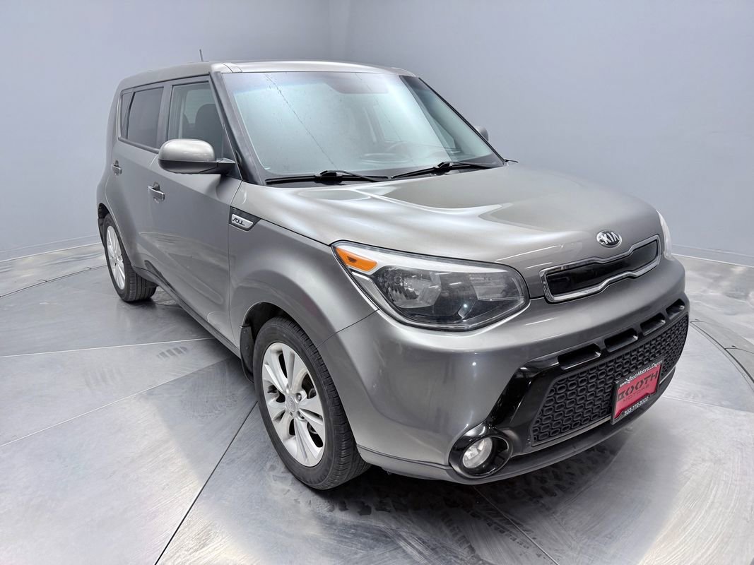 Used 2016 Kia Soul + image 3