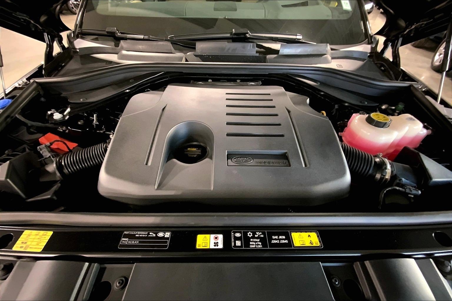 New 2026 Land Rover Range Rover Sport Dynamic SE image 16