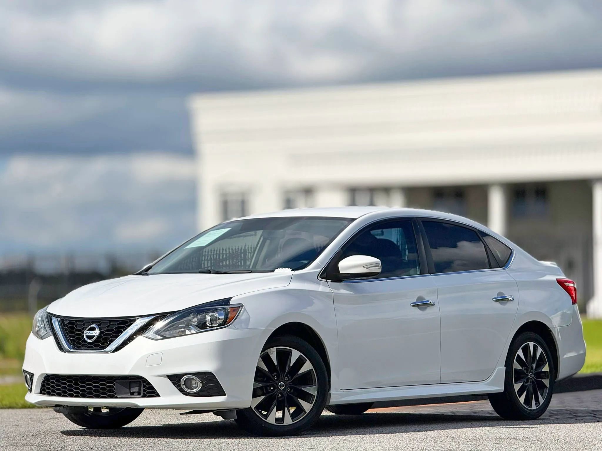 Used 2018 Nissan Sentra SR w/ Electronics Package