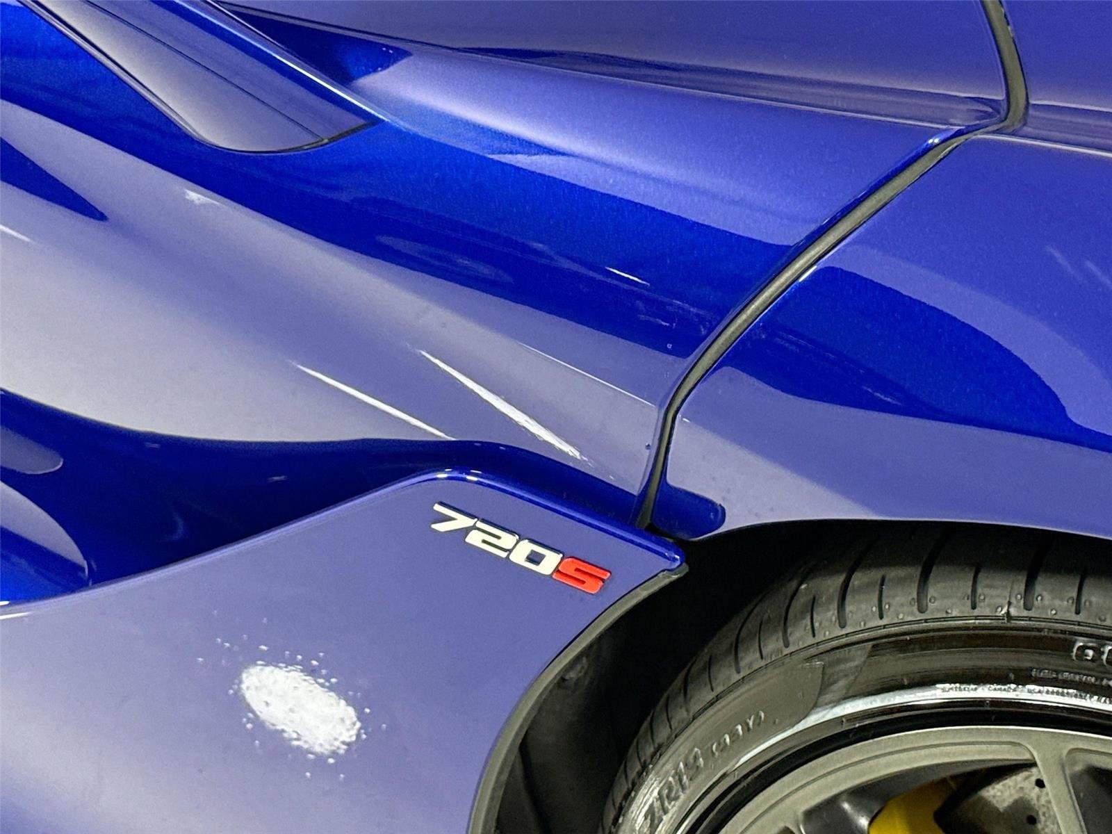 Used 2019 McLaren 720S Performance RWD image 30