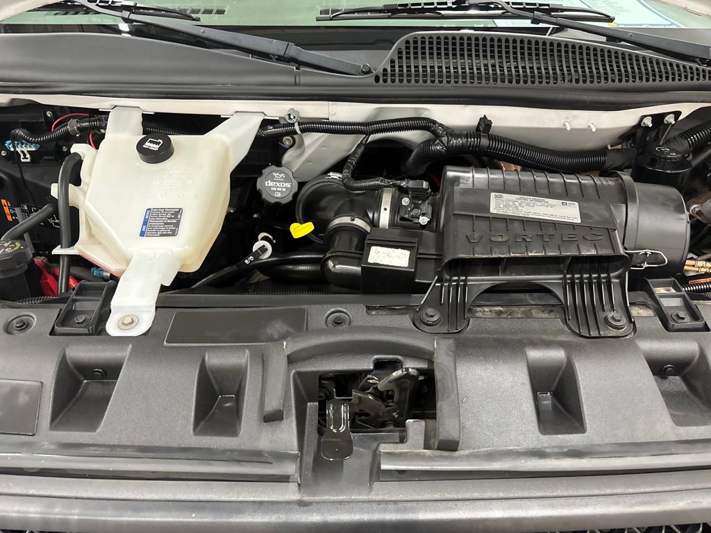 Used 2016 Chevrolet Express 3500 image 22