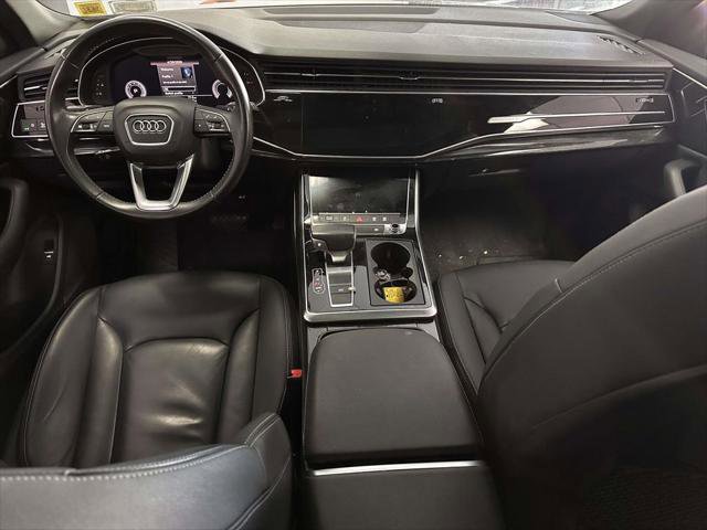 Used 2019 Audi Q8 Premium w/ Convenience Package AWD/4WD image 13
