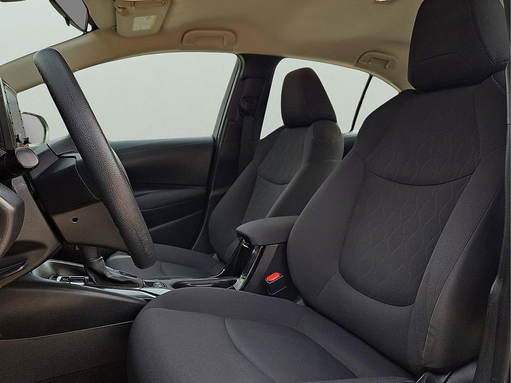 Used 2022 Toyota Corolla LE image 13
