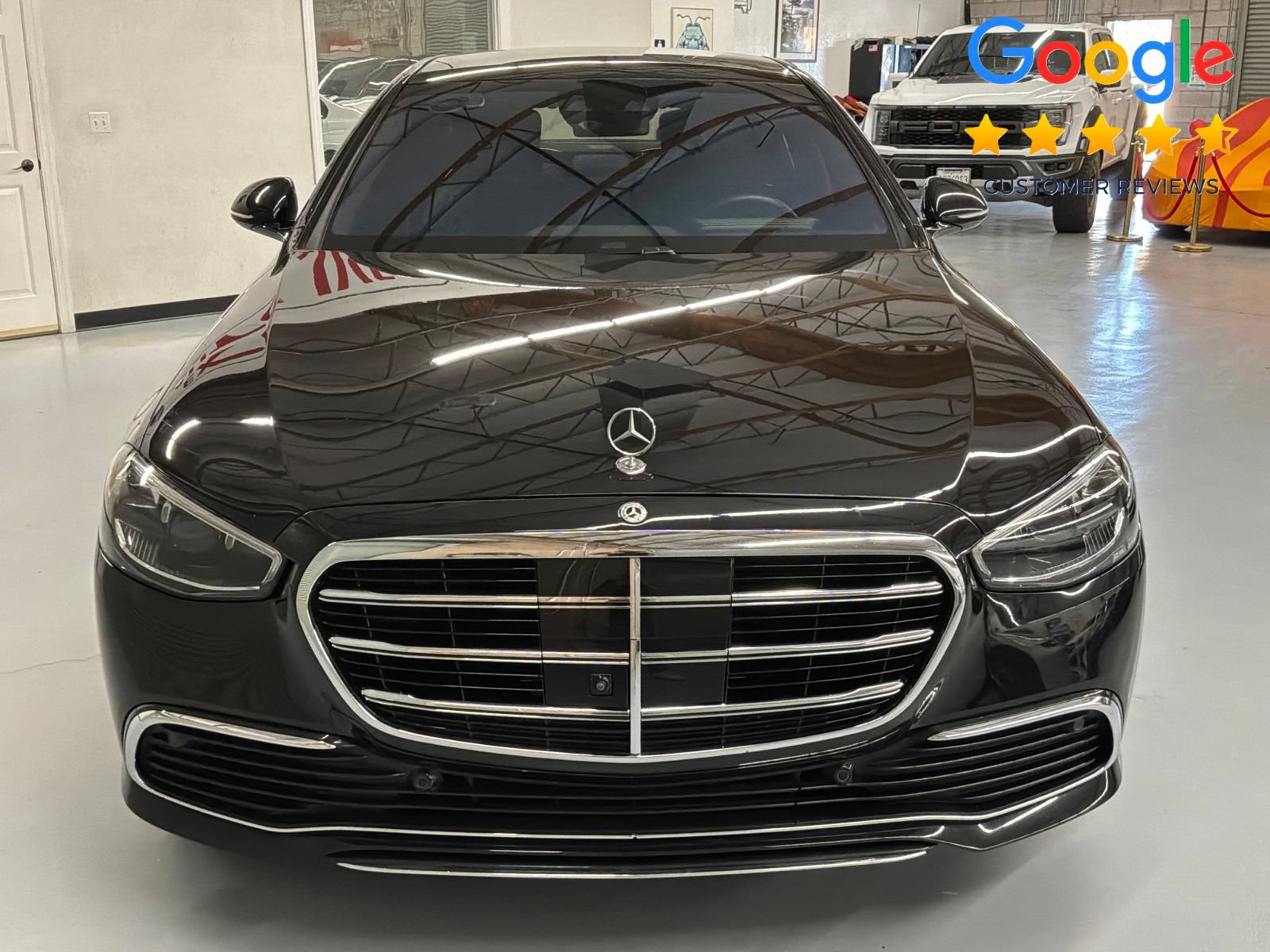 Used 2022 Mercedes-Benz S 580 4MATIC Sedan image 2