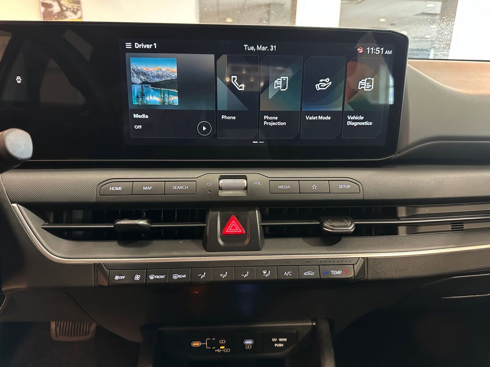 Used 2025 Kia K4 LXS image 17