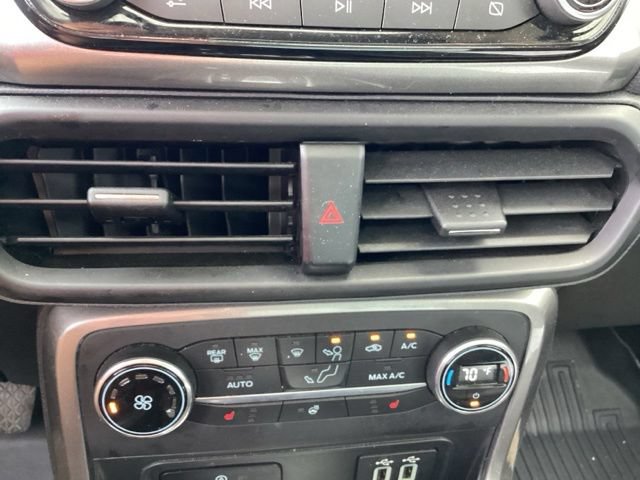 Used 2022 Ford EcoSport SES w/ Interior Protection Package AWD/4WD image 28