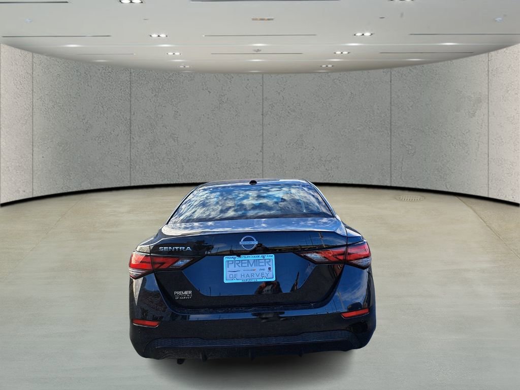Used 2025 Nissan Sentra SV image 6