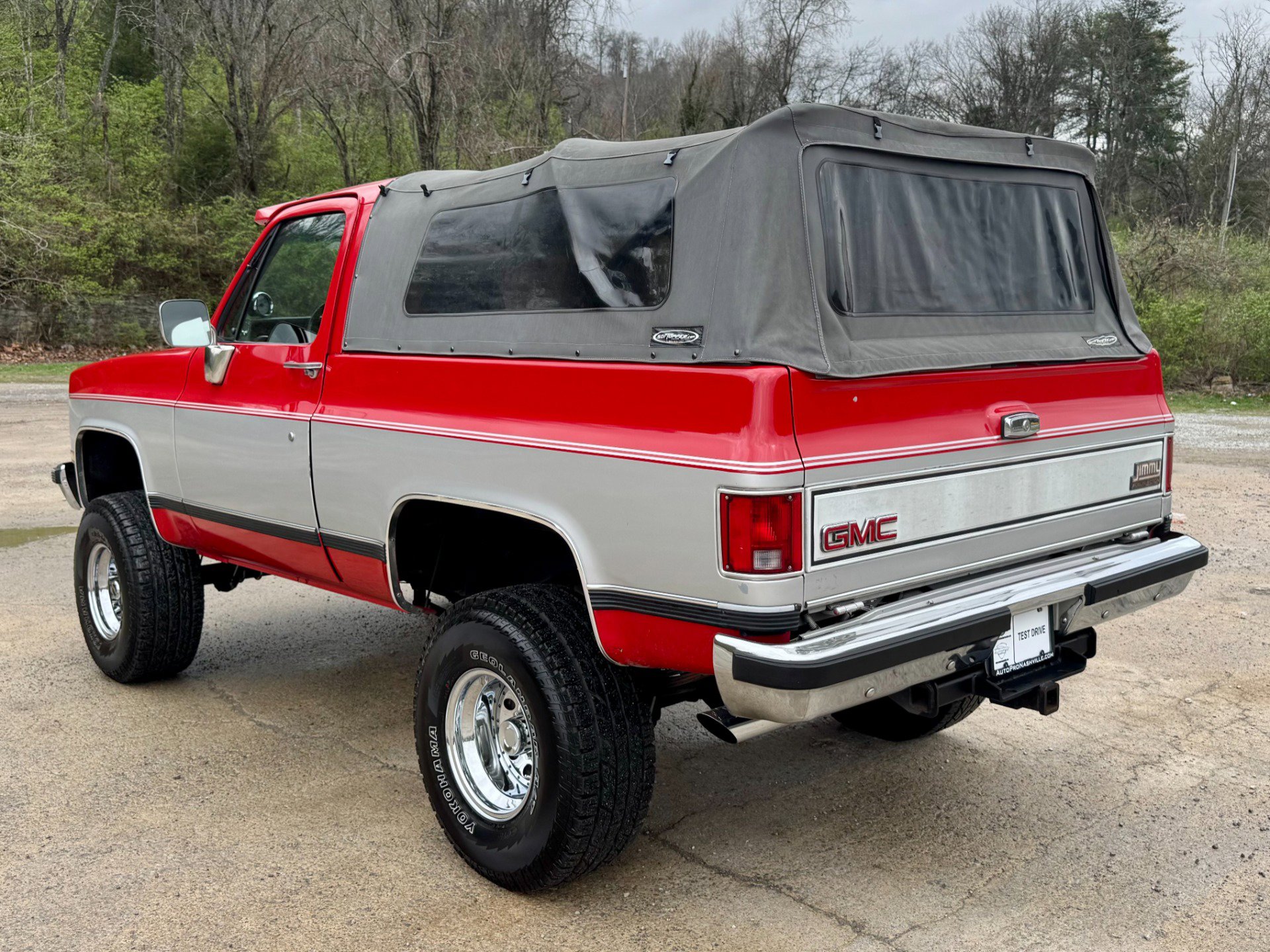 Used 1989 GMC Jimmy 4WD image 4