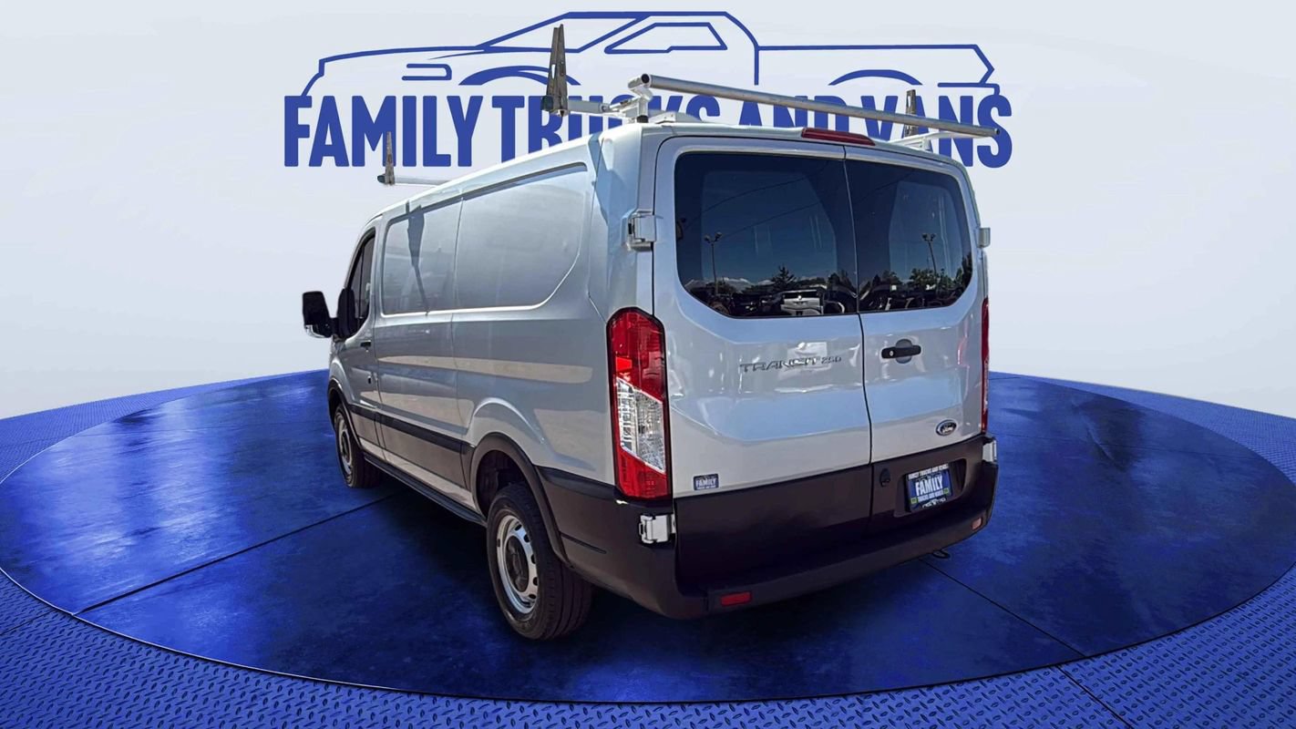 Used 2020 Ford Transit 250 Low Roof RWD image 3