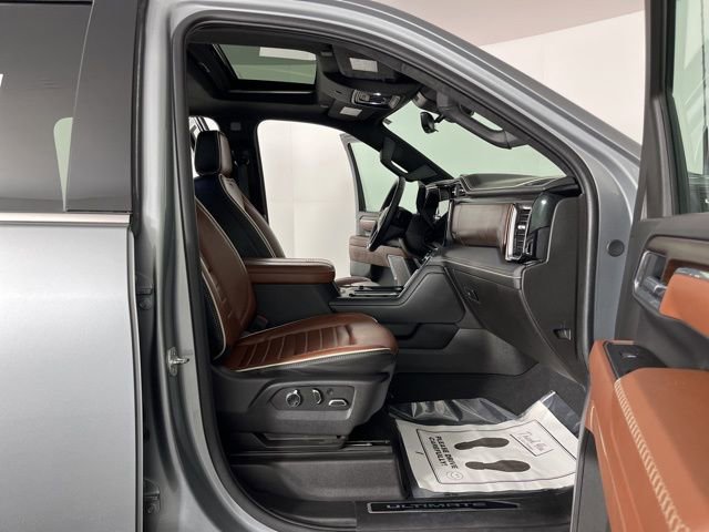 Used 2025 GMC Sierra 2500 Denali Ultimate w/ Max Trailering Package image 40