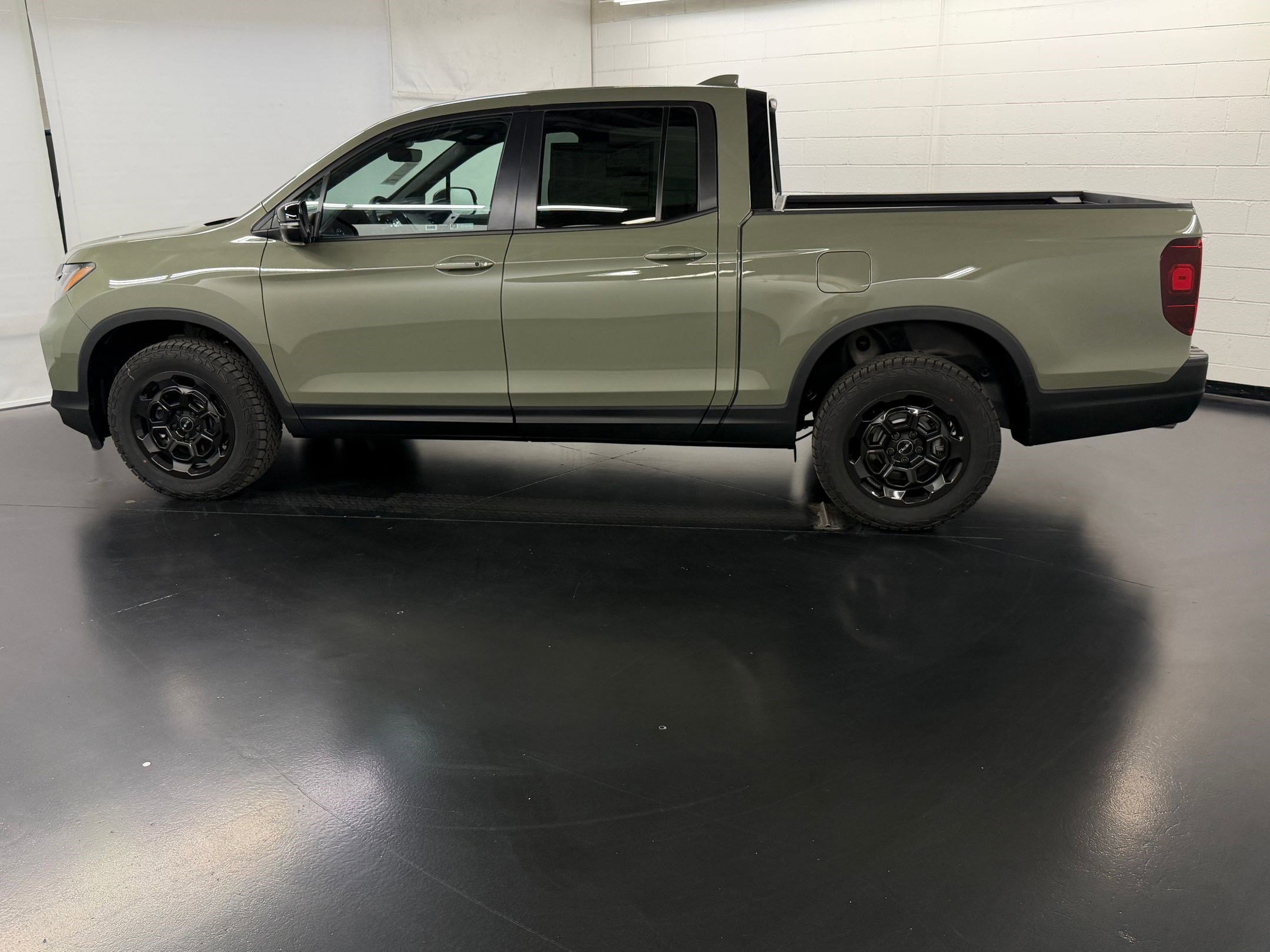 New 2026 Honda Ridgeline TrailSport+ image 2