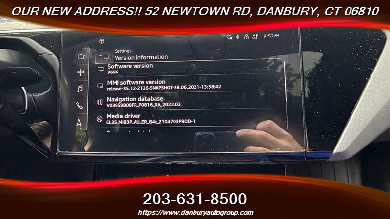 Used 2021 Audi e-tron Premium w/ Convenience Plus Package AWD/4WD image 25