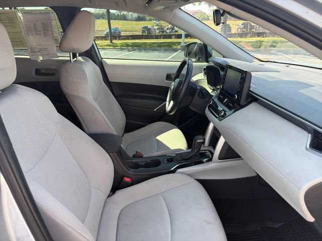 Used 2022 Toyota Corolla Cross LE w/ Black Badges Package (TMS) AWD/4WD image 19