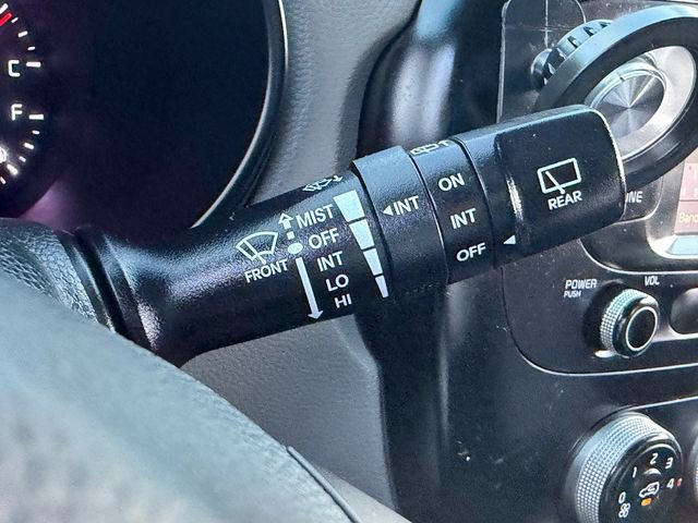 Used 2019 Kia Soul FWD image 28