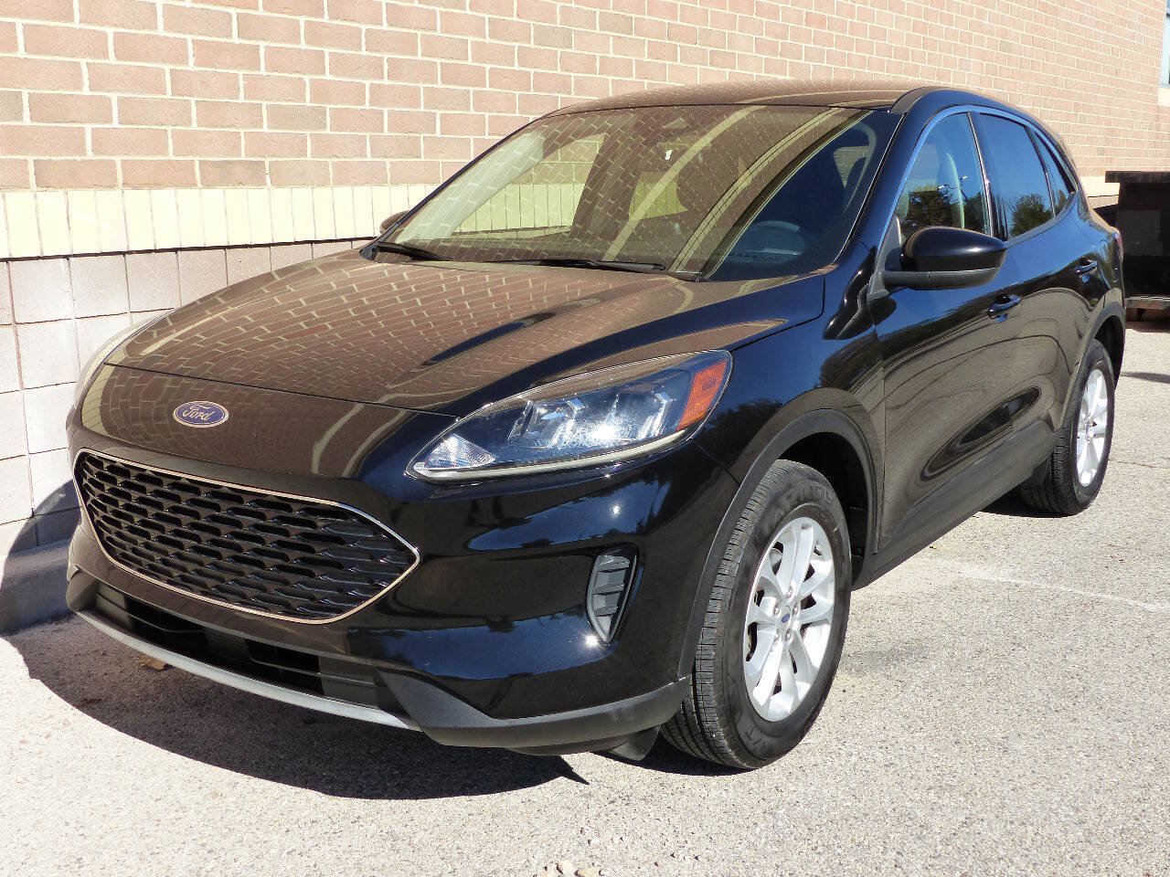 Used 2020 Ford Escape SE AWD/4WD image 6