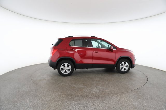 Used 2015 Chevrolet Trax LT w/ LT Sun and Sound Package image 21
