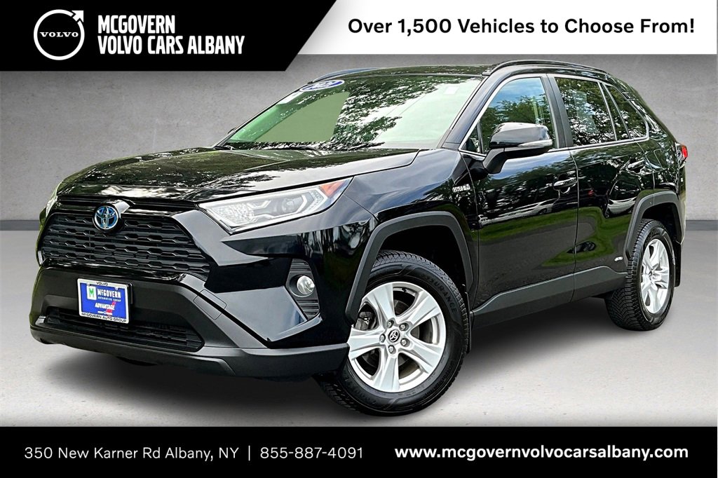 Used 2021 Toyota RAV4 XLE