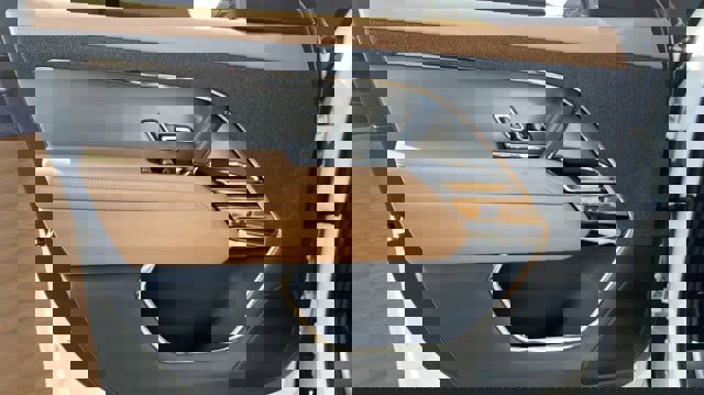 Used 2024 Land Rover Range Rover Sport SE image 23