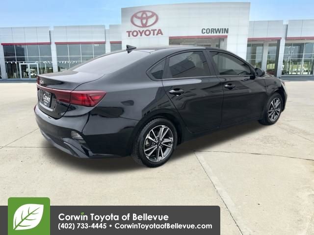 Used 2023 Kia Forte LXS image 5