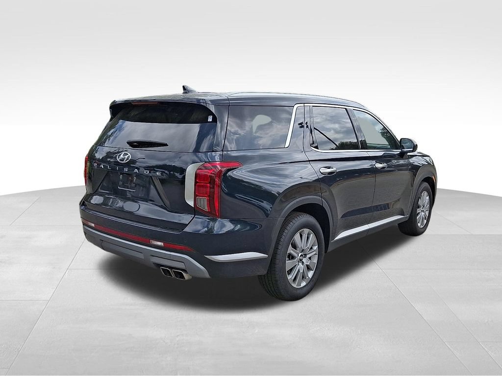 Used 2025 Hyundai Palisade SEL FWD image 6