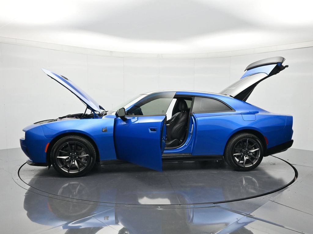 New 2026 Dodge Charger Scat Pack w/ Blacktop Package AWD/4WD image 44