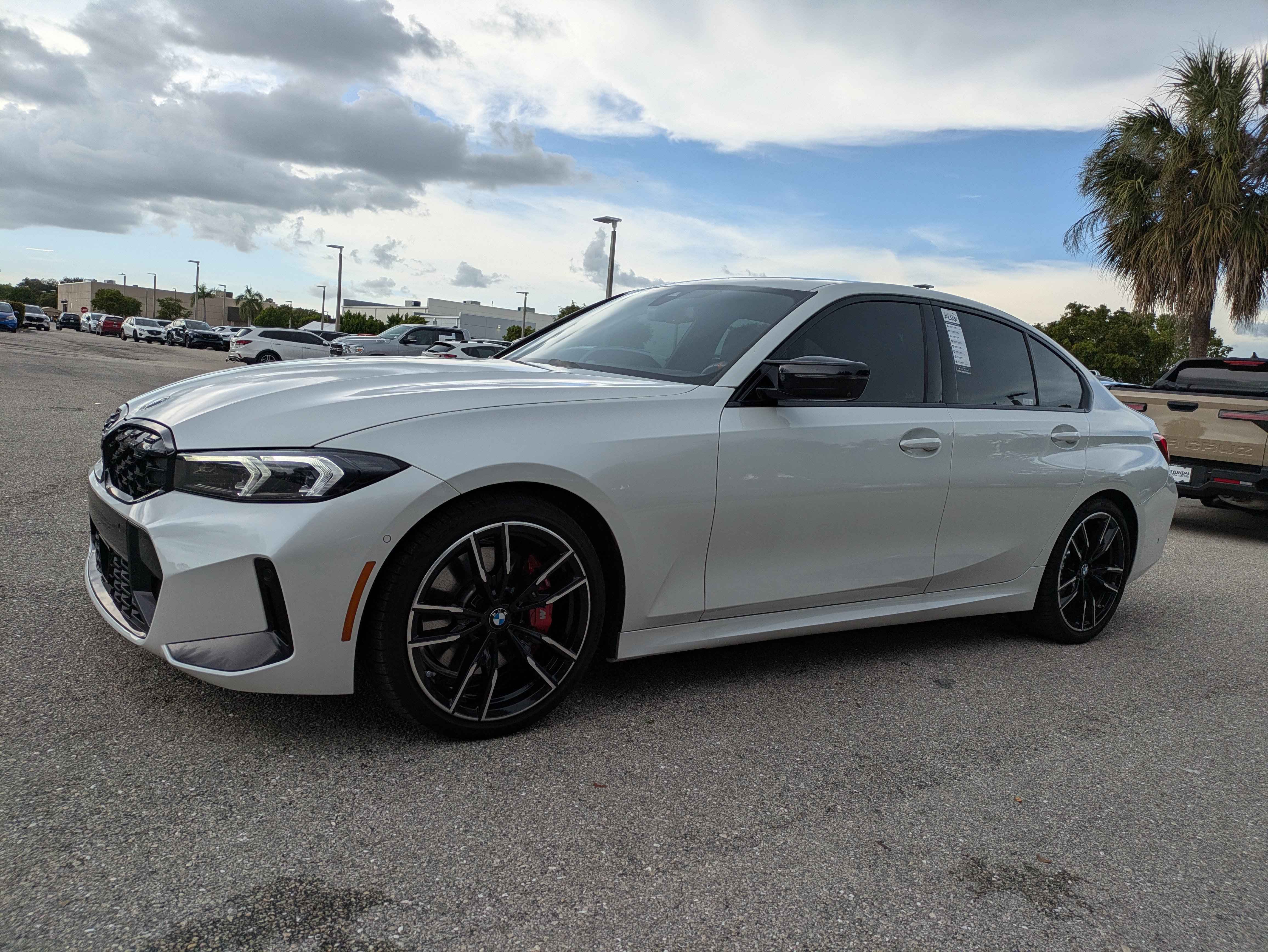 Used 2025 BMW M340i w/ Premium Package RWD image 9