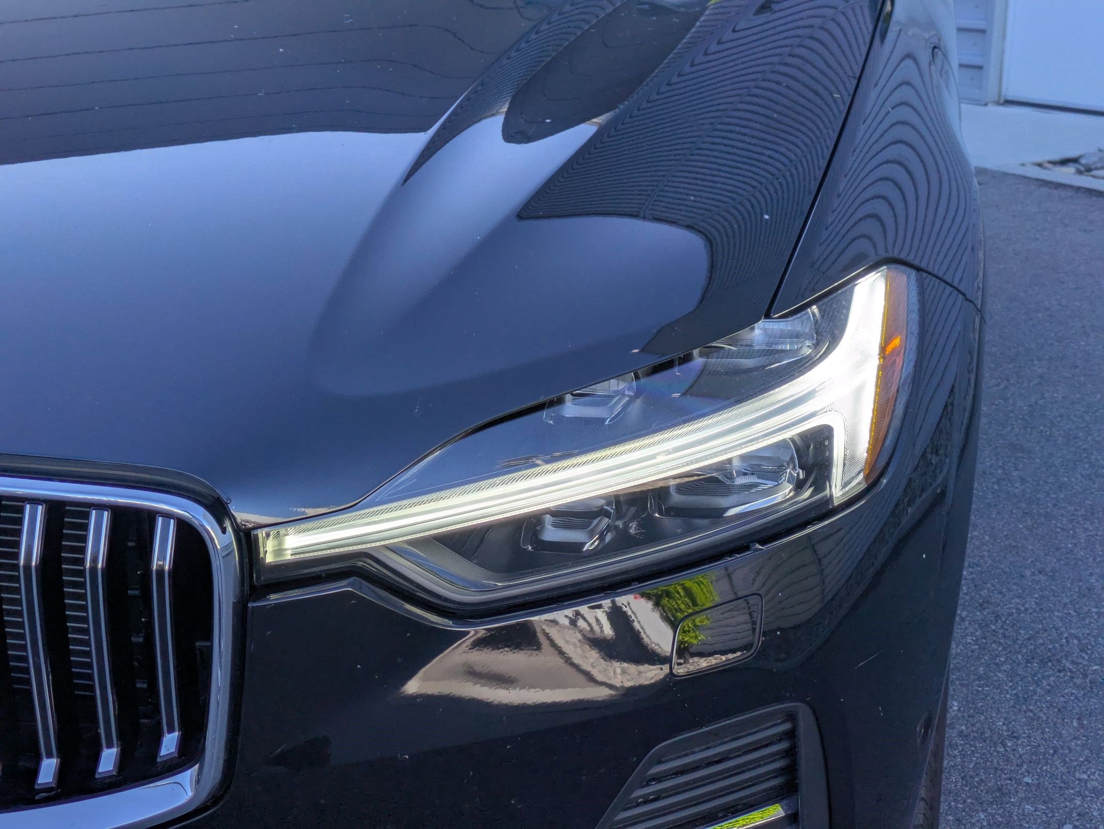 Used 2023 Volvo XC60 T8 Ultimate w/ Climate Package AWD/4WD image 10