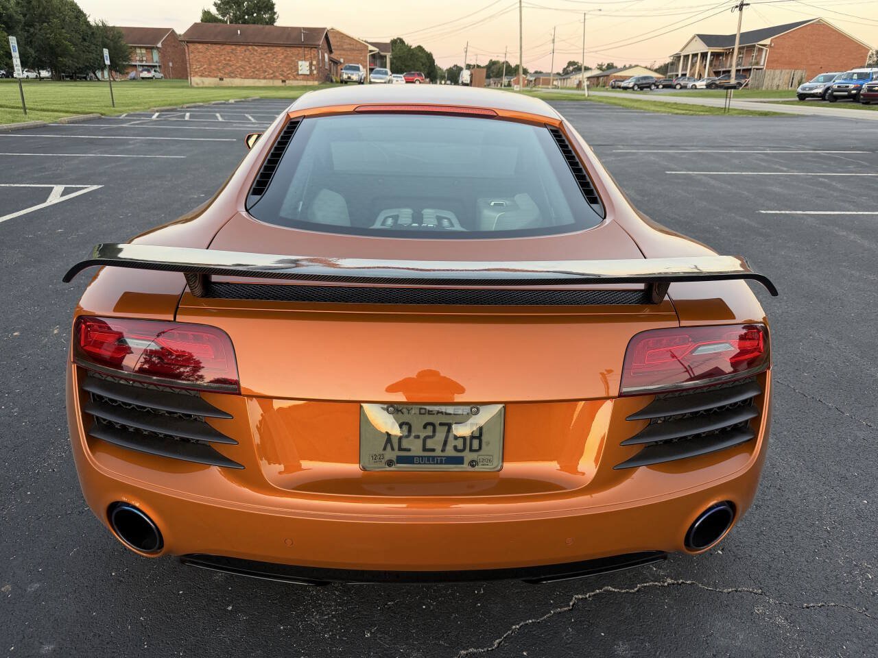 Used 2014 Audi R8 V8 w/ Ceramic Brake Package AWD/4WD image 5