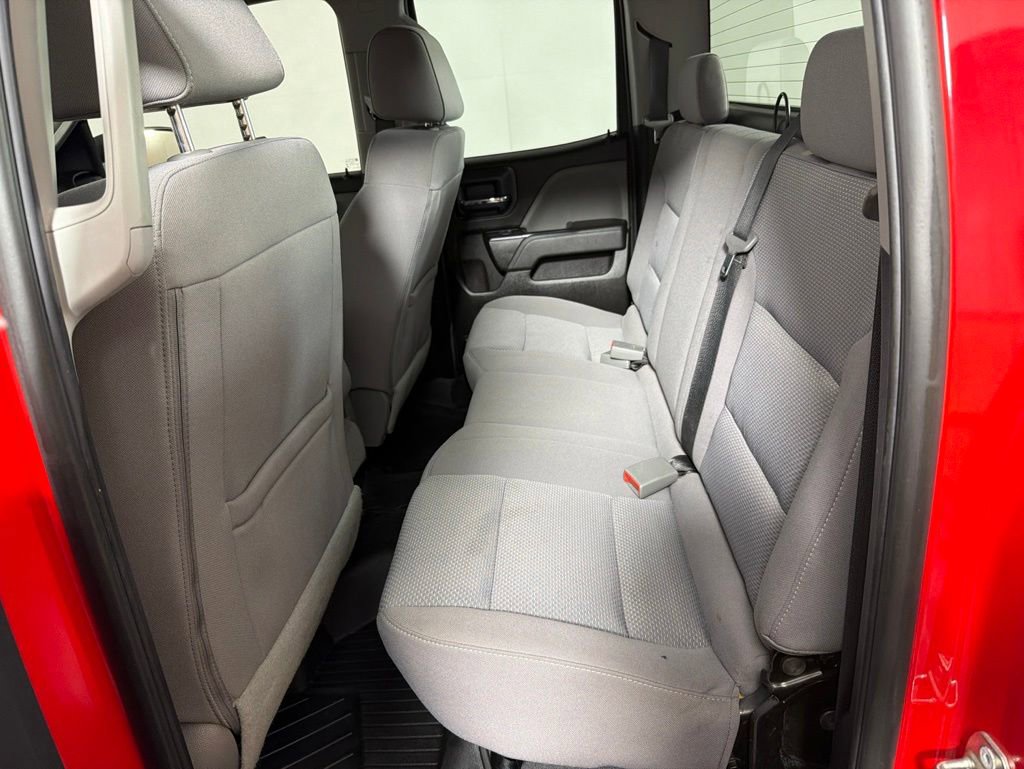 Used 2018 Chevrolet Silverado 1500 Custom w/ Custom Convenience Package RWD image 33