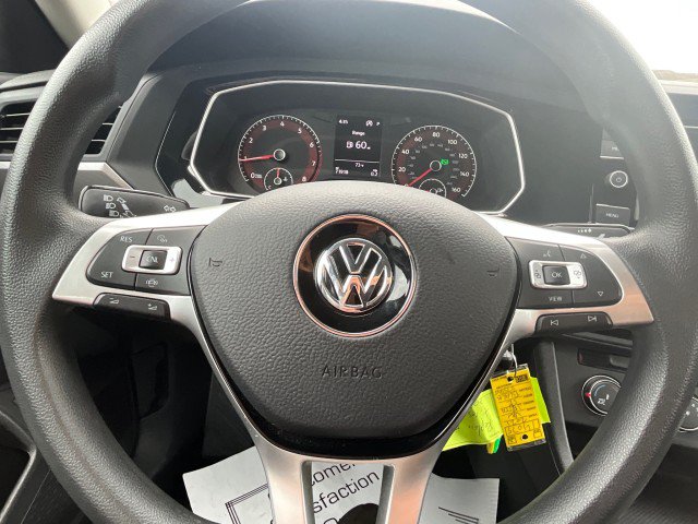 Used 2021 Volkswagen Jetta SE FWD image 13