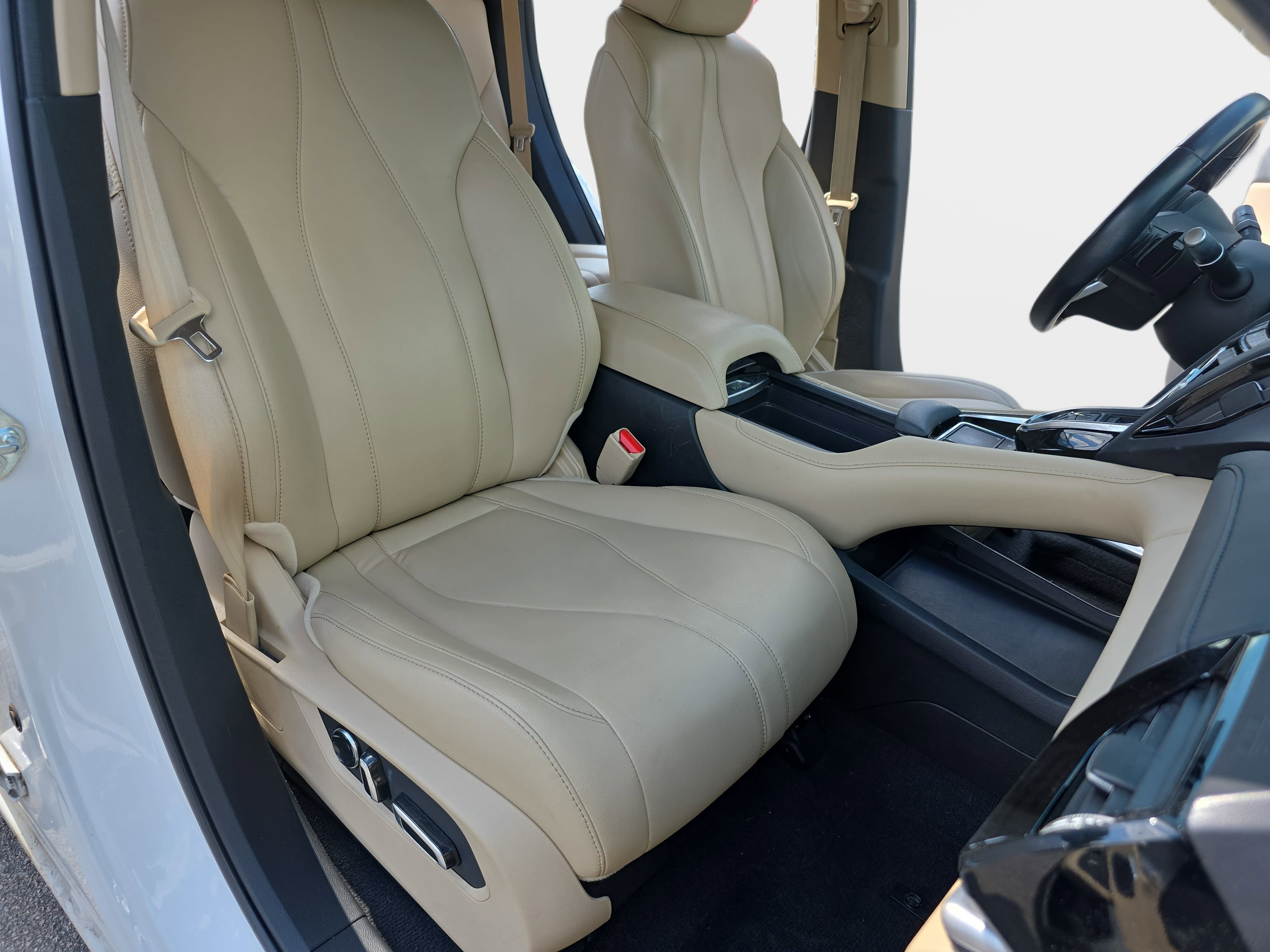 Used 2021 Acura RDX FWD image 10