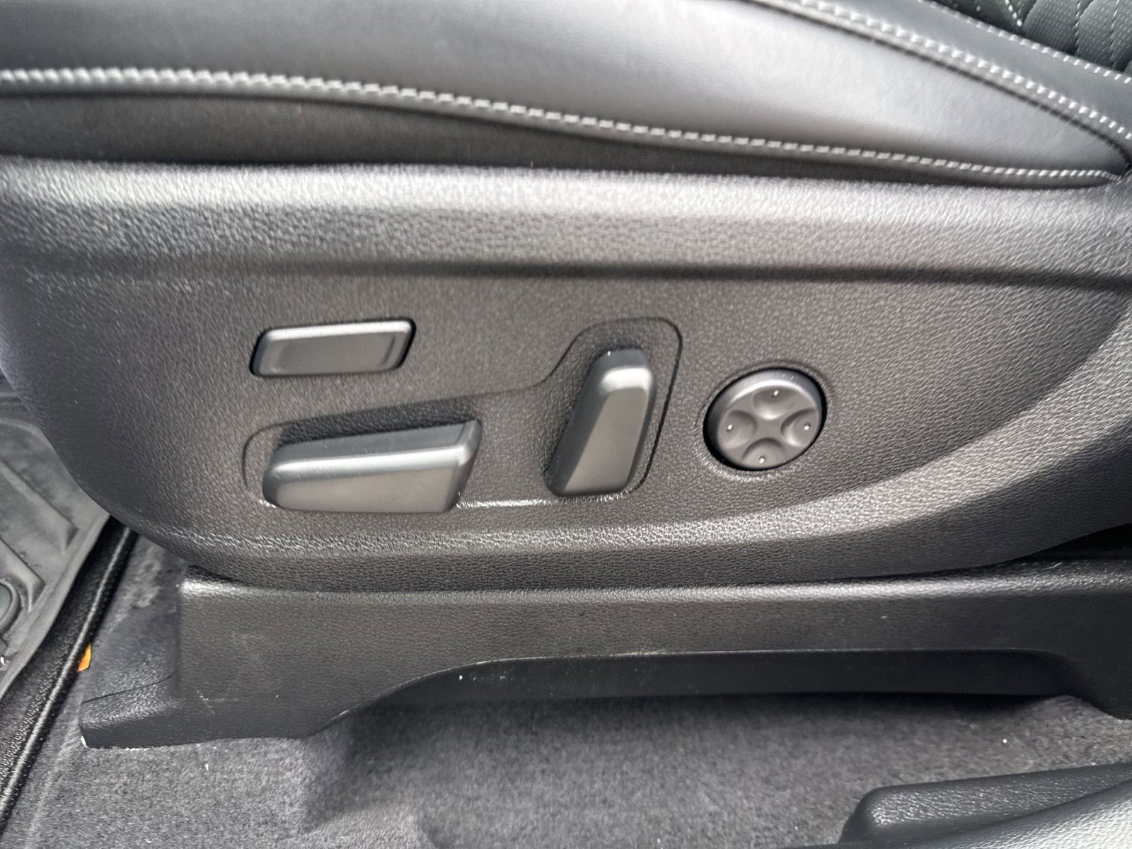 Used 2025 Kia Telluride SX Prestige X-Line image 14