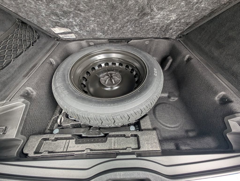 Used 2025 Mercedes-Benz GLE 350 4MATIC image 49