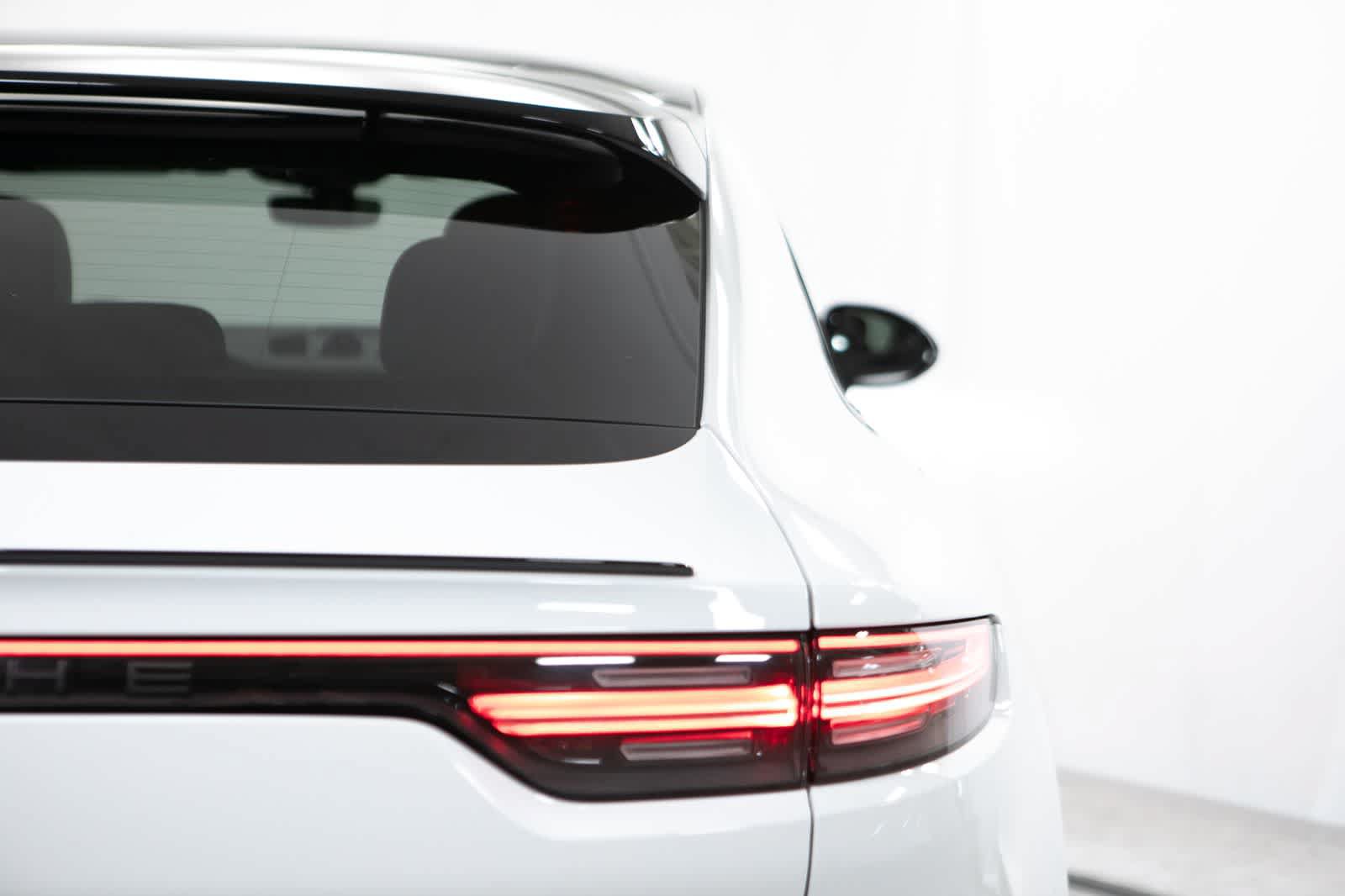 Certified 2023 Porsche Cayenne Platinum Edition AWD/4WD image 21