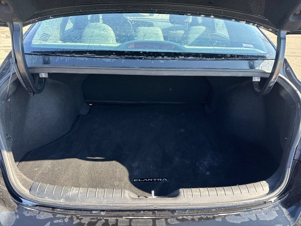 Used 2022 Hyundai Elantra SEL FWD image 40