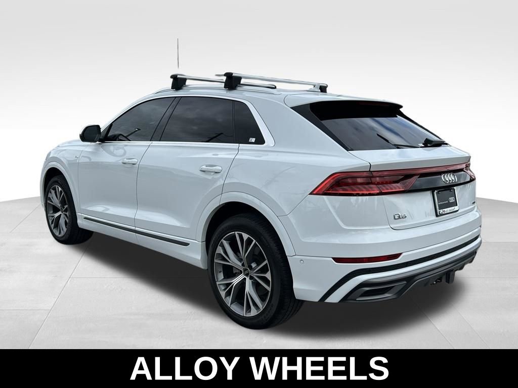Used 2023 Audi Q8 Premium Plus w/ Premium Plus Package image 3