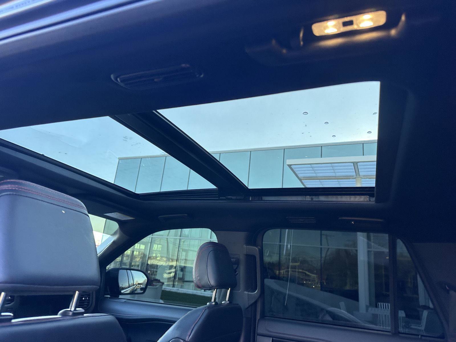 Used 2024 Ford Expedition Max Limited image 25