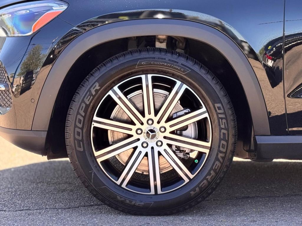 Used 2025 Mercedes-Benz GLE 450 4MATIC image 11