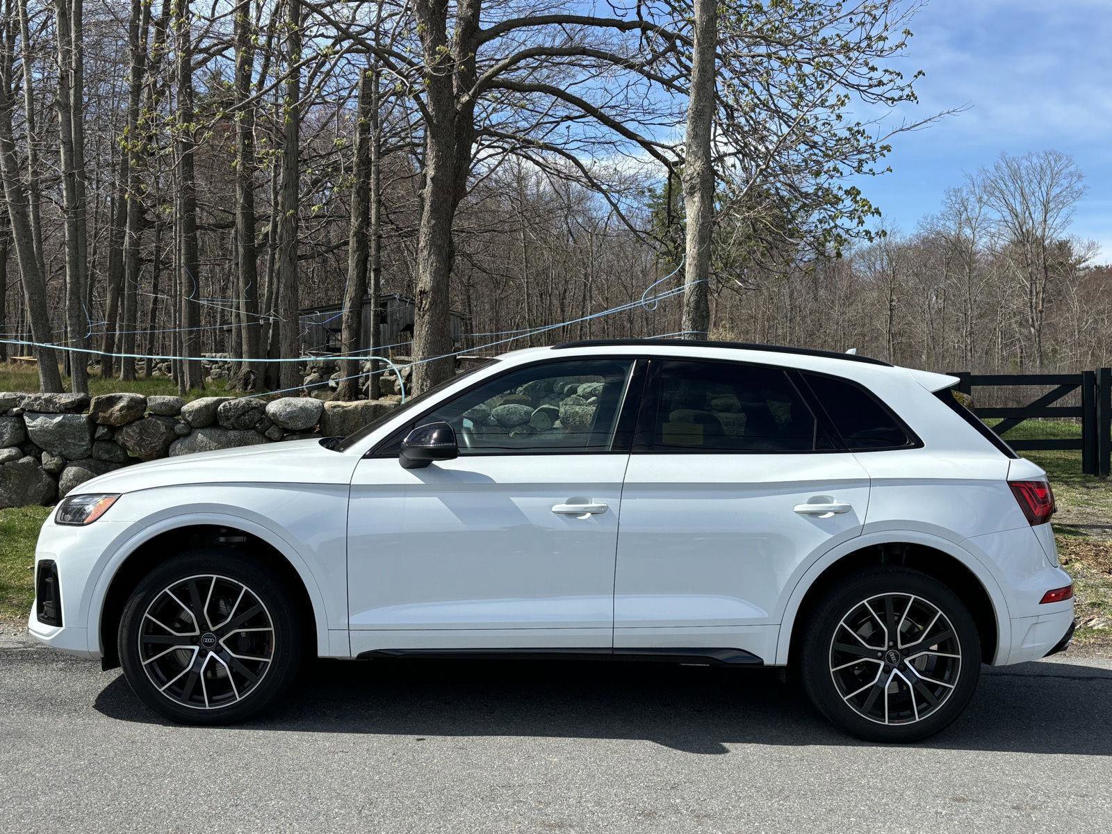 Used 2023 Audi SQ5 Premium Plus w/ Premium Plus Package image 31