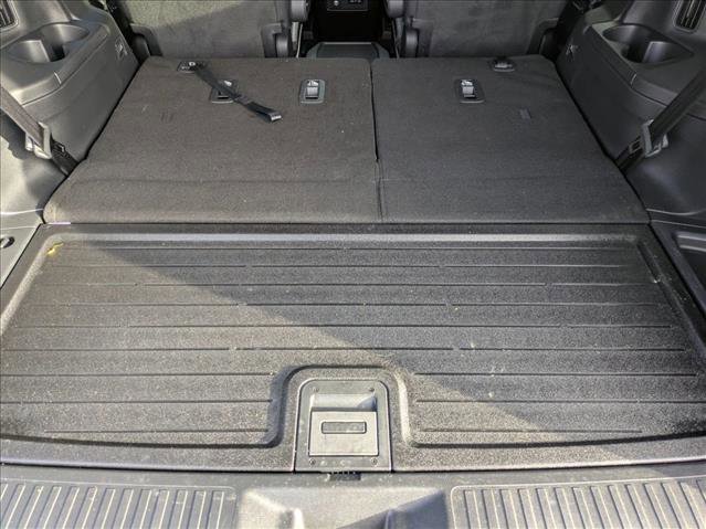 Used 2025 Honda Pilot TrailSport image 6