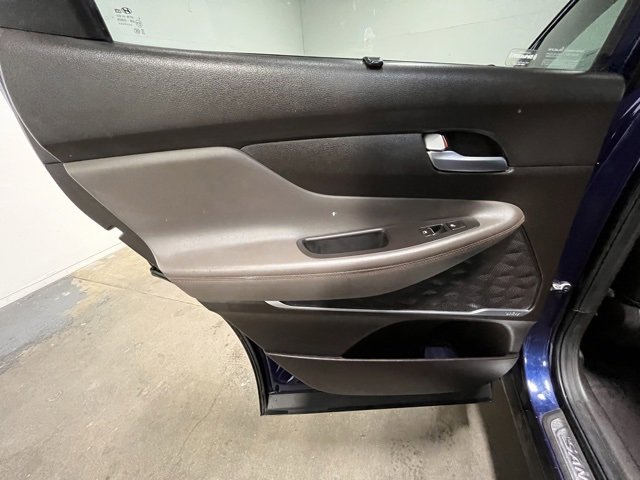 Used 2020 Hyundai Santa Fe Limited image 16