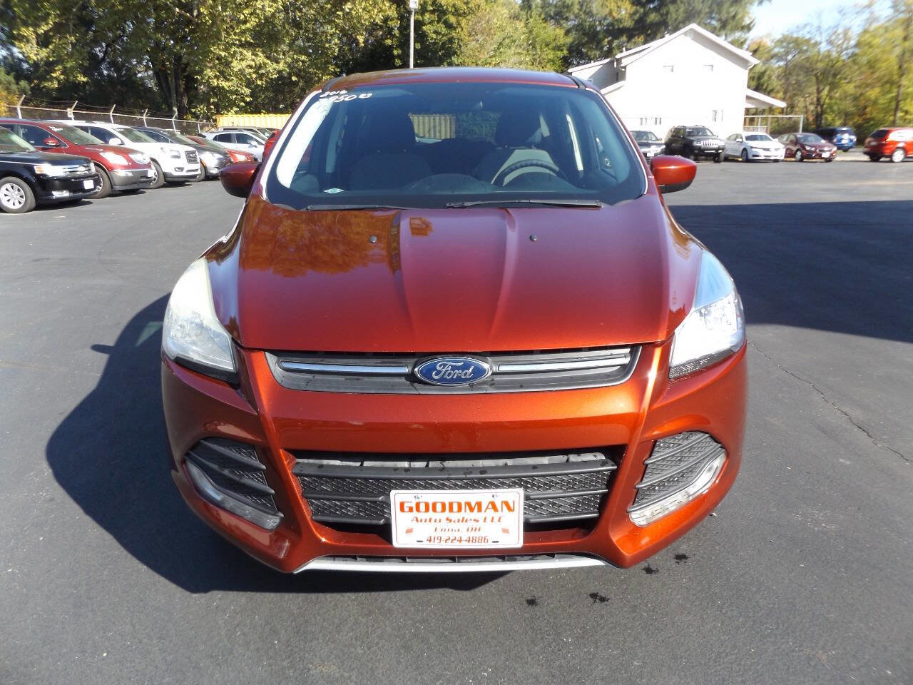 Used 2016 Ford Escape SE image 2
