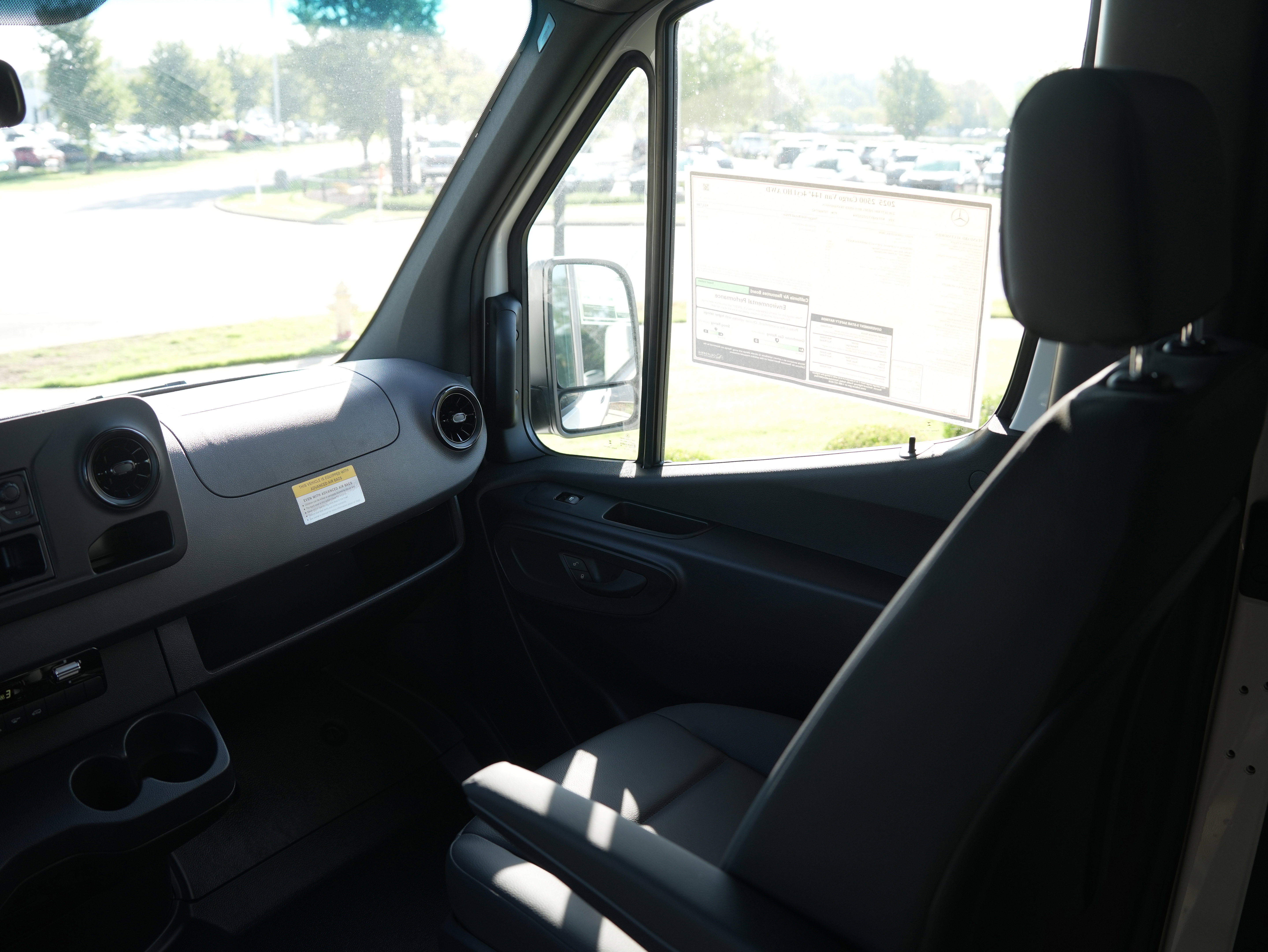 New 2025 Mercedes-Benz Sprinter 2500 image 26