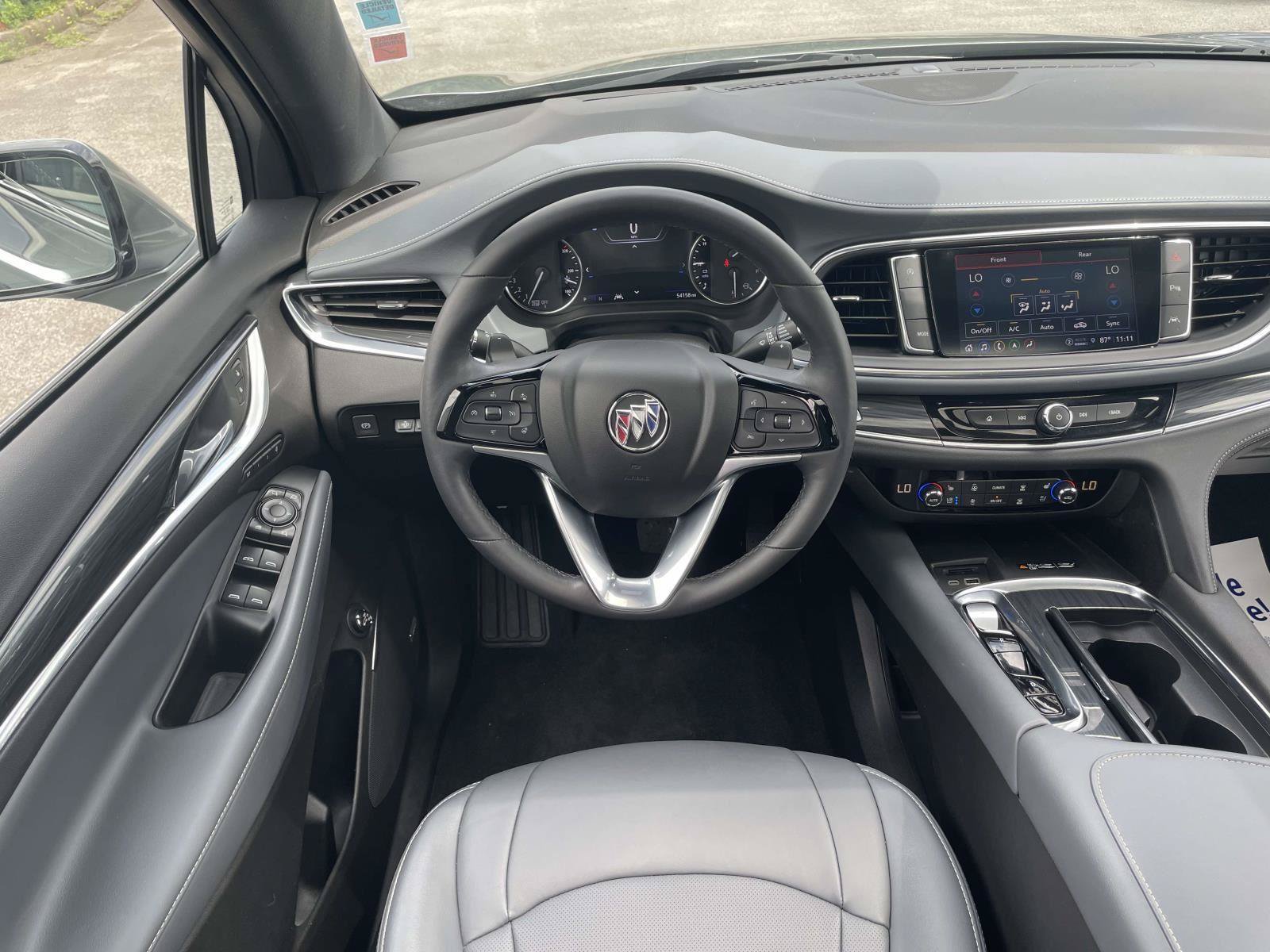 Used 2023 Buick Enclave Premium w/ Experience Buick Package FWD video 2