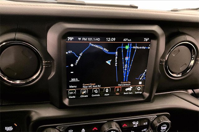 Used 2021 Jeep Wrangler Unlimited Sahara image 30