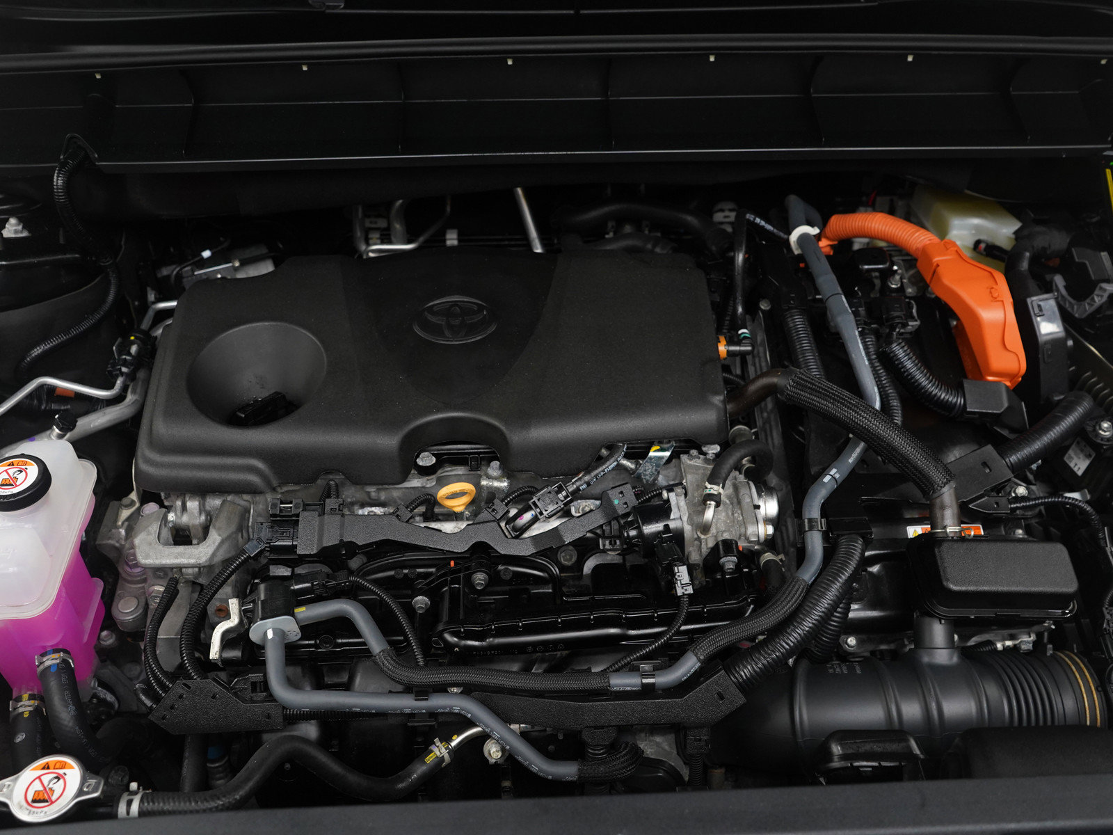 Used 2025 Toyota Highlander Platinum image 32